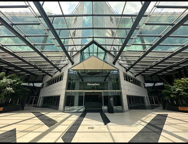 735M² OFFICE TO LET IN SANDTON CENTRAL